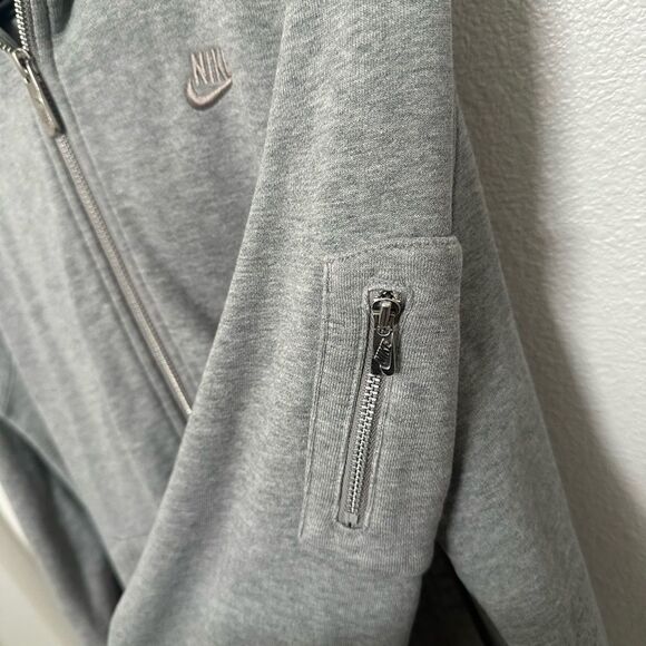 Nike Gray Zip-Up Hoodie - Picture 3 of 10
